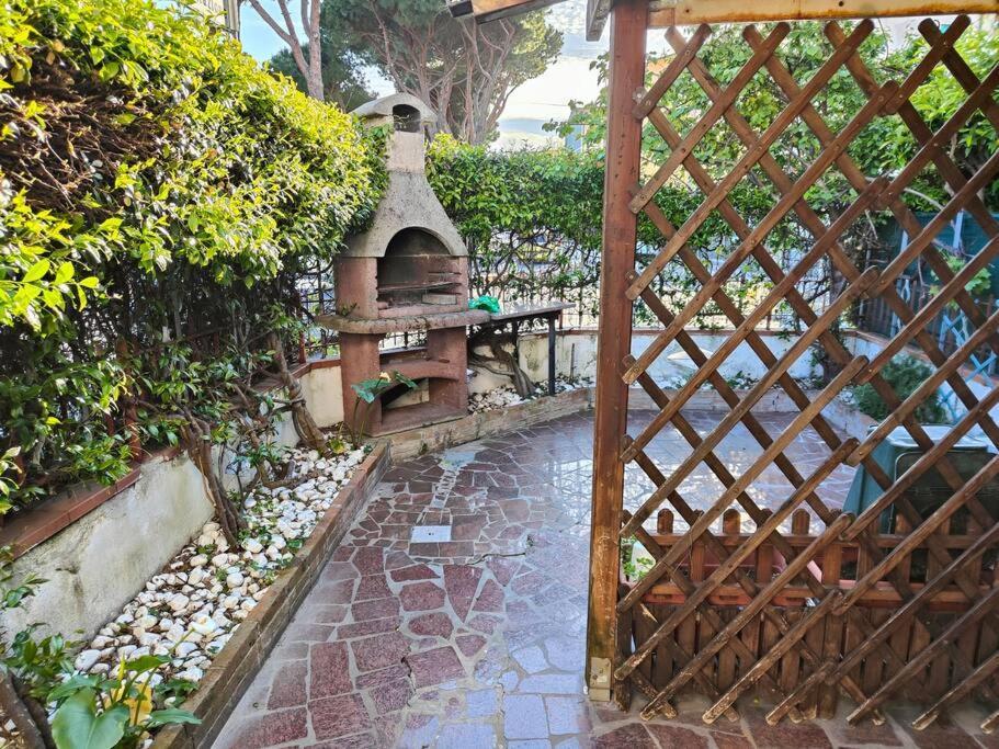 L'Appoggio Perfetto Apartment Viareggio Exterior photo